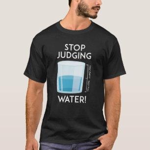 Camiseta Pare de Julgar a Água