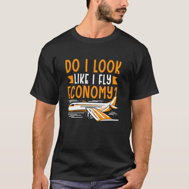 Camiseta Pareço-Me Com A Frequência Da Primeira Classe Da E (Frente)
