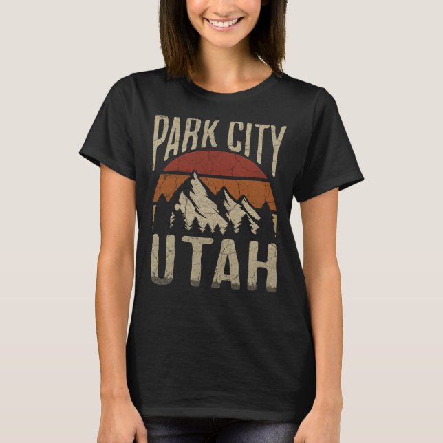 Camiseta Park City Utah Caminhando ao ar livre (Frente)