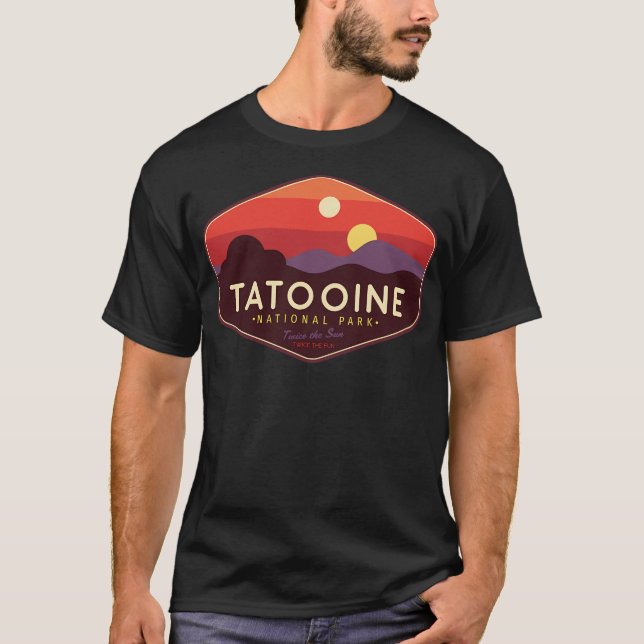 Camiseta Parque Nacional Tatooine - Duas Vezes O Divertido (Frente)