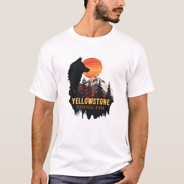 Camiseta Parque Nacional Yellowstone, Wolf Orange Sunset Ar (Frente)