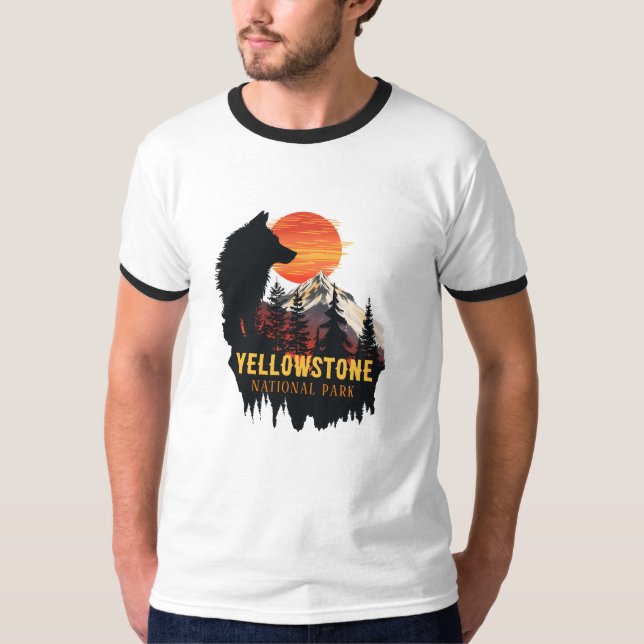 Camiseta Parque Nacional Yellowstone, Wolf Orange Sunset Ar (Frente)