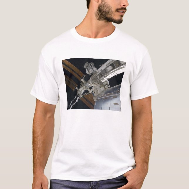 Camiseta Parte da Estação Espacial Internacional 3 (Frente)