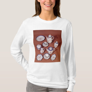 Camiseta Parte de um serviço de chá monogrammed de