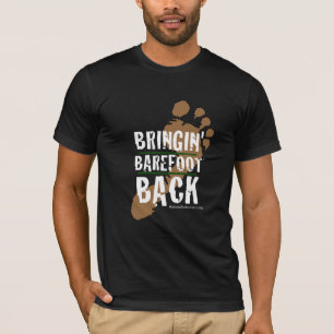 Camiseta Parte traseira de BRS Bringin com os pés descalç