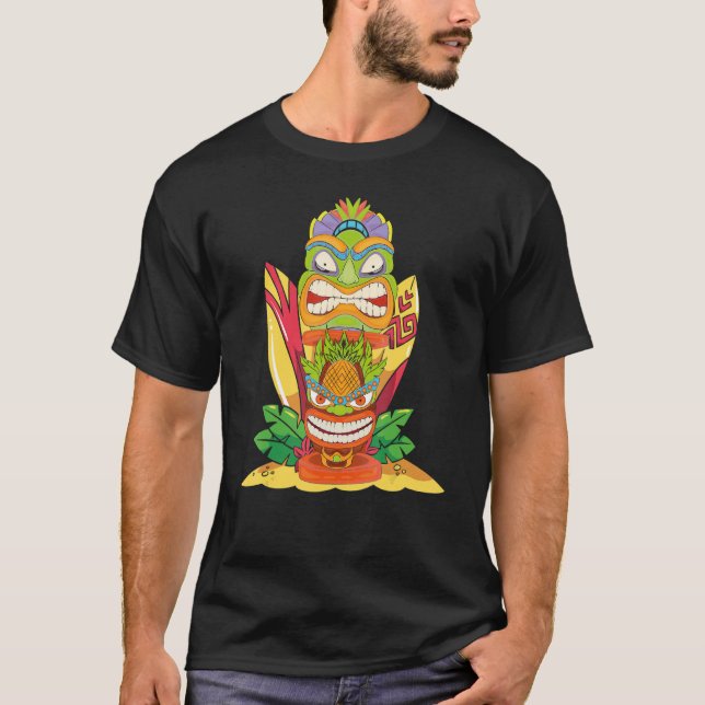 Camiseta Partido Luau Surfboard Polynésia Estátua Tiki Másc (Frente)