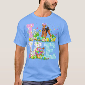 Camiseta Páscoa Caça De Ovos Amor Airedale Terrier Dog East