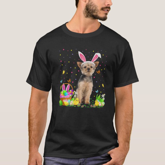 Camiseta Páscoa Yorkie Dog Bunny Egg Caçando Páscoa Yorkie (Frente)