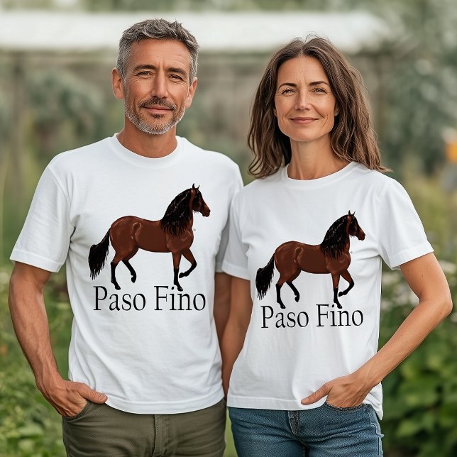 Camiseta Paso Fino Horse Ilustração Equestre (White t-shirt with Paso Fino horse illustration and bold text “Paso Fino,” modeled by man and woman,)