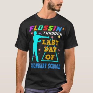 Camiseta Passando O Último Dia Do Ensino Secundário