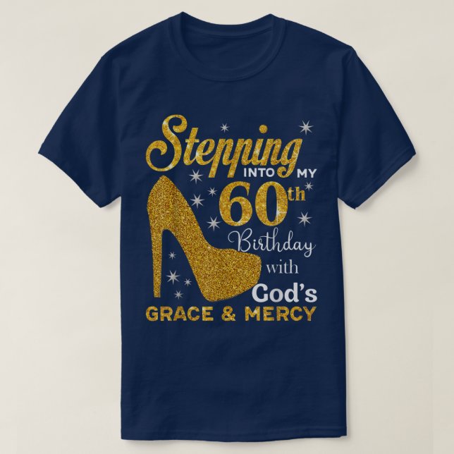 Camiseta Passando Para O Meu 60º Aniversário Com Gods Grace (Frente do Design)