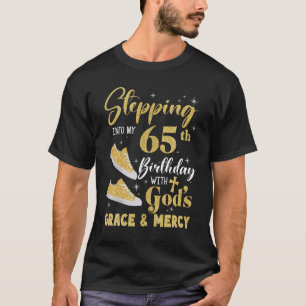 Camiseta Passando Para O Meu 65º Aniversário Com Deuses Gra