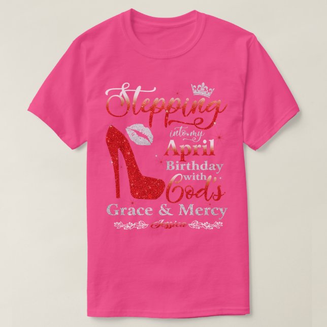 Camiseta Passando Para O Meu Aniversário De Abril Com Deuse (Frente do Design)