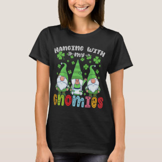 Camiseta Passando tempo com meus gnomos, Gnomos de Natal St