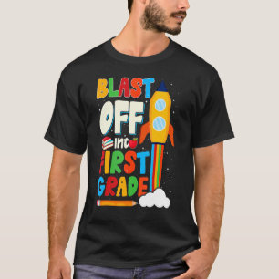 Camiseta Passar Para O 1º Dia Da rua De Crianças Escolares