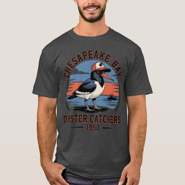 Camiseta Pássaro da Baía Chesapeake com Design de Boné engr (Frente)