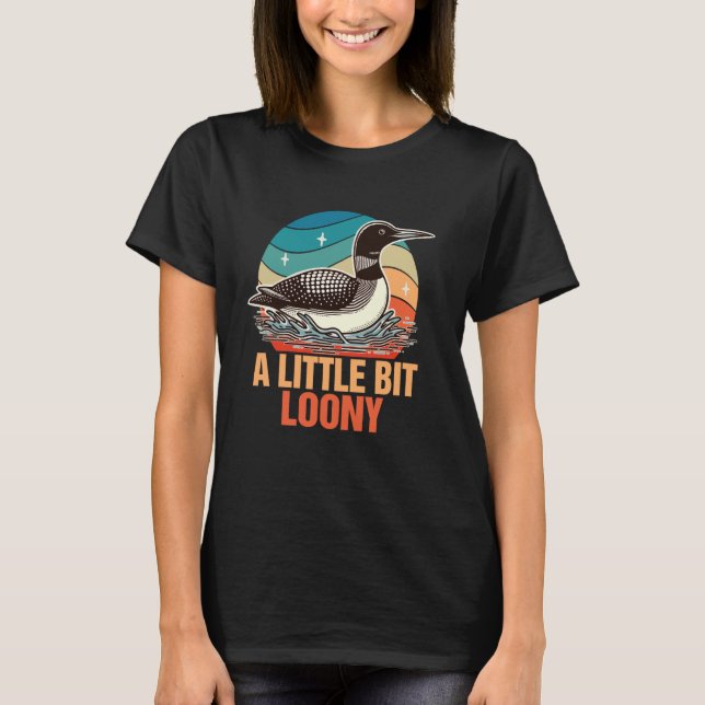 Camiseta Pássaro-do-leão-comum observando um pouco (Frente)