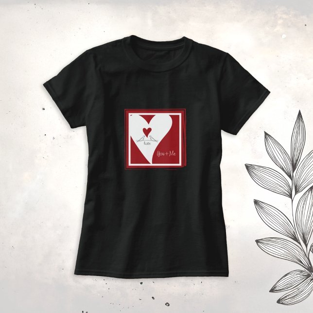 Camiseta Pássaros Modernos Simples no Amor Coração Vermelho (Criador carregado)
