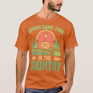 Camiseta Passe Algum Tempo No País Farmista De Animais