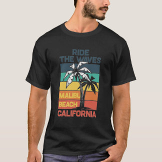 Camiseta Passear pelas ondas da praia de Malibu, na Califór