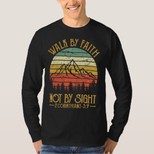 Camiseta Passear Por Fé Não Por Bíblia Verso Cristão