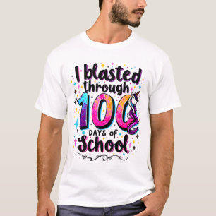 Camiseta Passei Por 100 Dias de Unicórnio Escolar