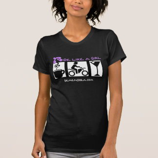 Camiseta passeio como um menina-café-passeio-martini!