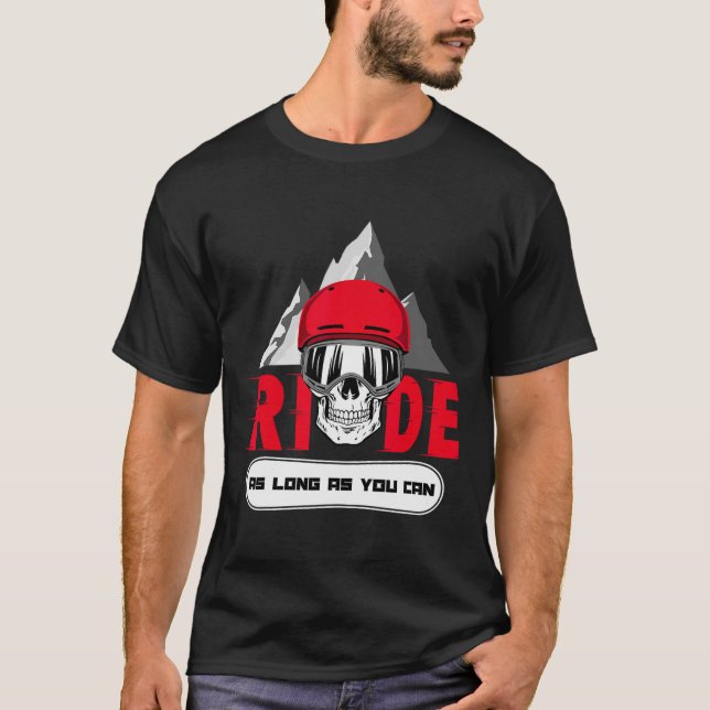 Camiseta Passeio de Snowboard Apres Brincadeira Caveira Diz (Frente)