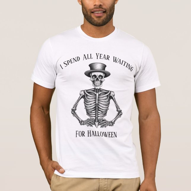 Camiseta Passo O Ano Esperando Pelo Esqueleto De Halloween (Frente)