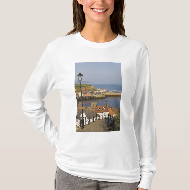 Camiseta Passos rumo ao porto, Whitby, Norte (Frente)