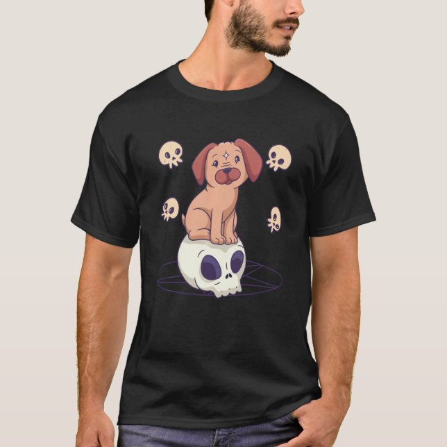 Camiseta Pastel Gótico Cute Creepy Witchy Pug Cachorro Ritu (Frente)
