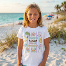 Camiseta Pastel Listras Tchau Escola Olá Verão