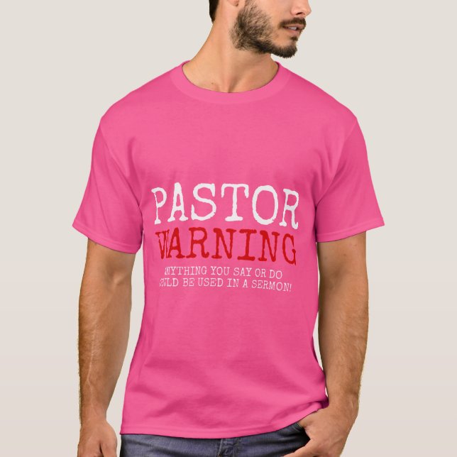 Camiseta Pastor Adverte Igreja Fé Religiosa Jesus Engraçado (Frente)