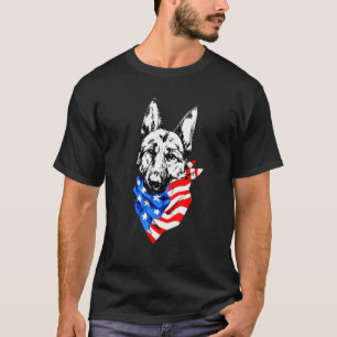 Camiseta Pastor Alemão Com Bandeira Americana Feliz Dia Da
