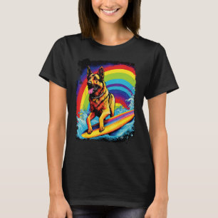 Camiseta Pastor Alemão Surfando