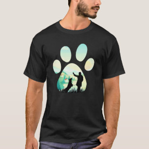 Camiseta Pata de Cachorro Hiking Com Cachorro Montanhista