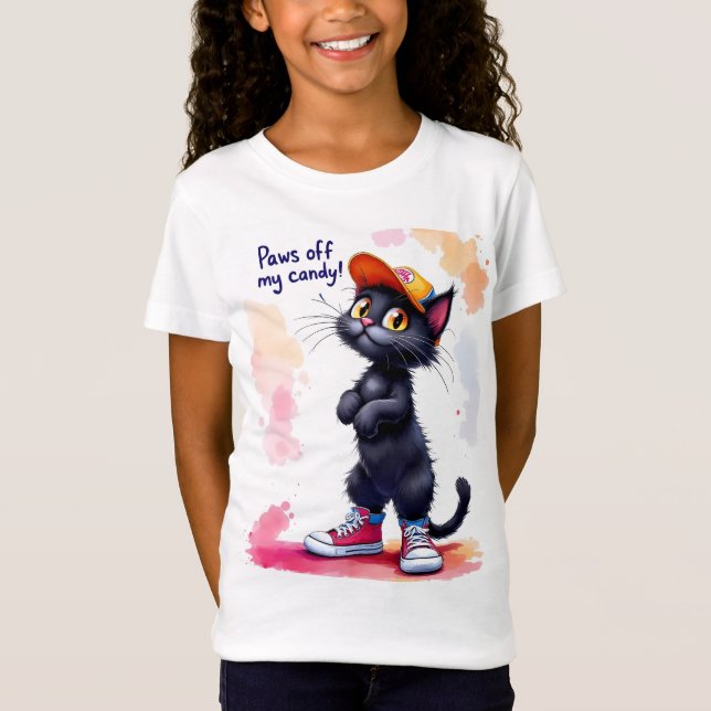 Camiseta Patas do meu doce! Gato negro em tênis, Halloween (Frente)