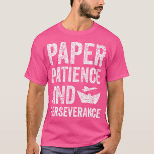 Camiseta Patiência Em Papel E Origami De Perseverança