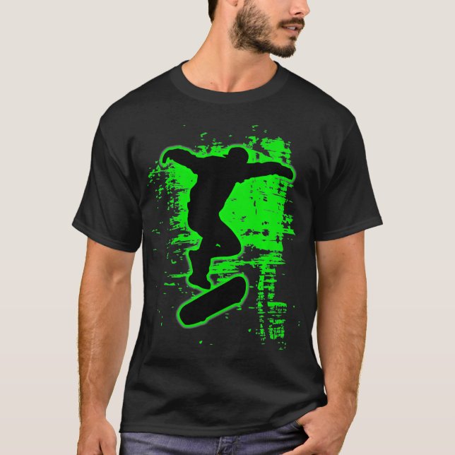 Camiseta Patinador de Skateboard Verde Incrível (Frente)