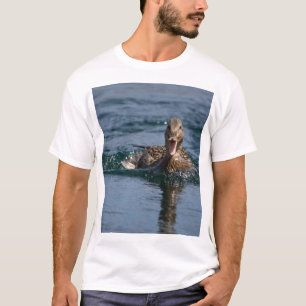 Camiseta Pato com bico aberto