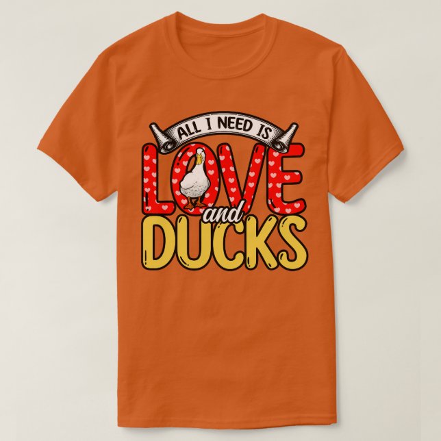 Camiseta Patos Só Preciso De Amor E Patos (Frente do Design)