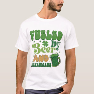 Camiseta Patrick's Rua Alimentado por cerveja e Shenanigans