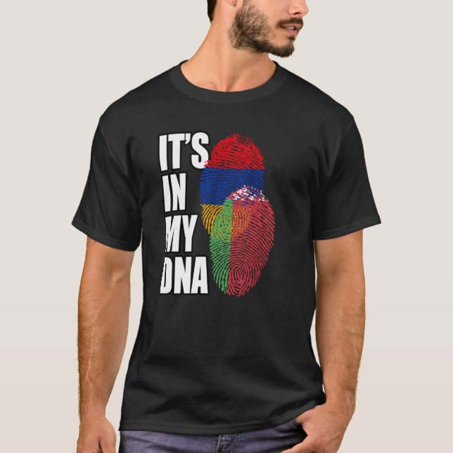 Camiseta Patrimônio Da Herança Do DNA Misturado Bielo-Armên (Frente)