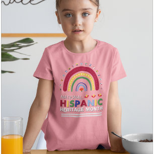 Camiseta Patrimônio Hispânico Mês Arco-Íris e Bandeiras Boh