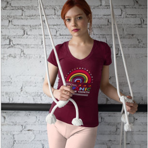 Camiseta Patrimônio Hispânico Mês Arco-Íris e Bandeiras Boh