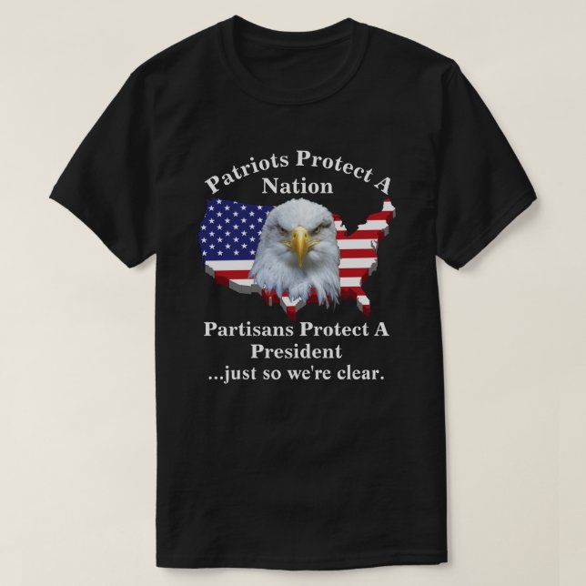 Camiseta Patriotas Protegem Uma Nação......Partisans Protec (Frente do Design)