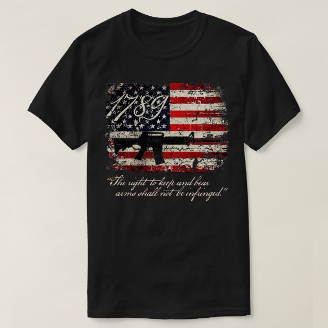 Camiseta Patriotic 1789 American Flag 2nd Amendment Gun Rig (Frente do Design)