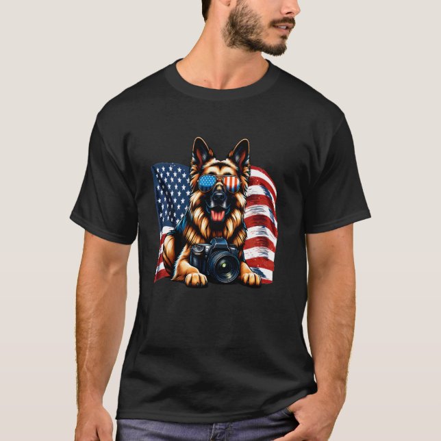 Camiseta Patriotic German Shepherd Photography USA Flag Sun (Frente)