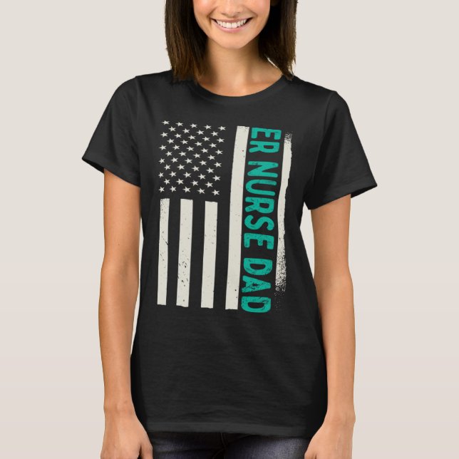 Camiseta Patriotic Nursing Hospital Emergency Room ER Nurse (Frente)