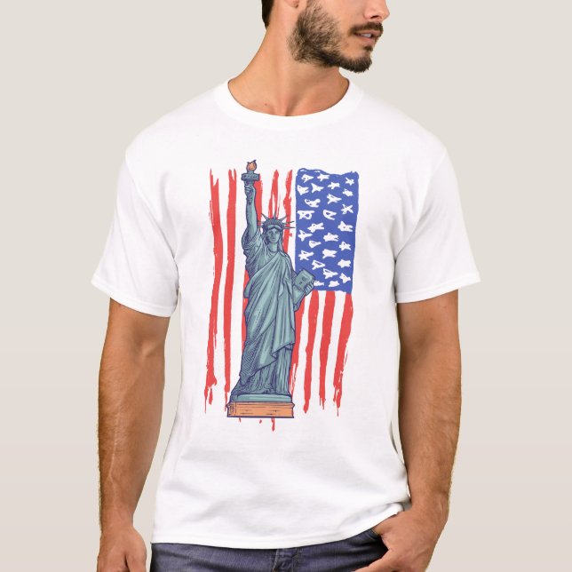 Camiseta Patriotic Statue of Liberty American Flag NYC Desi (Frente)